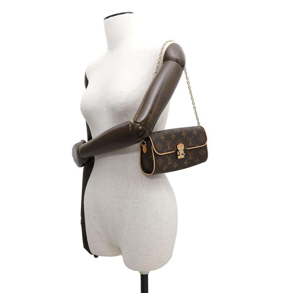 LOUIS VUITTON Pochette Camille BrownM13566 Monogram・Canvas