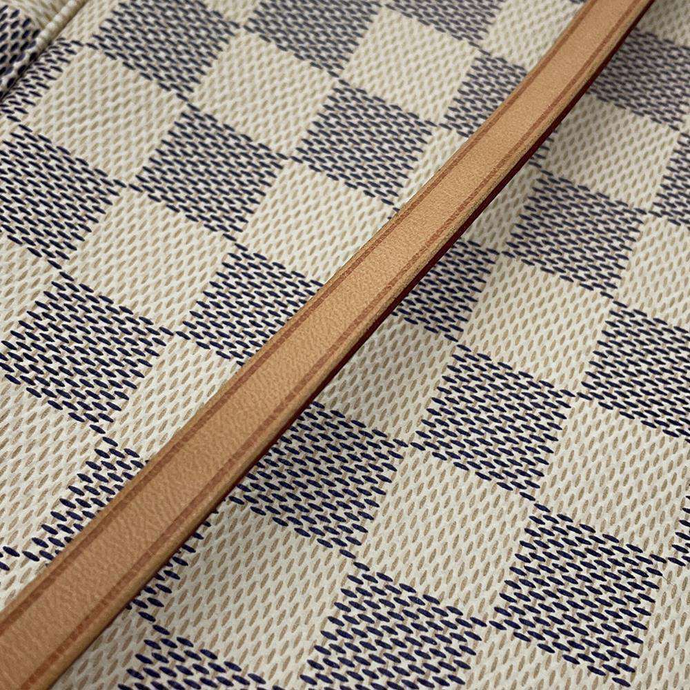 LOUIS VUITTON Pochette Accessoires BeigeN51986 Damier Azur