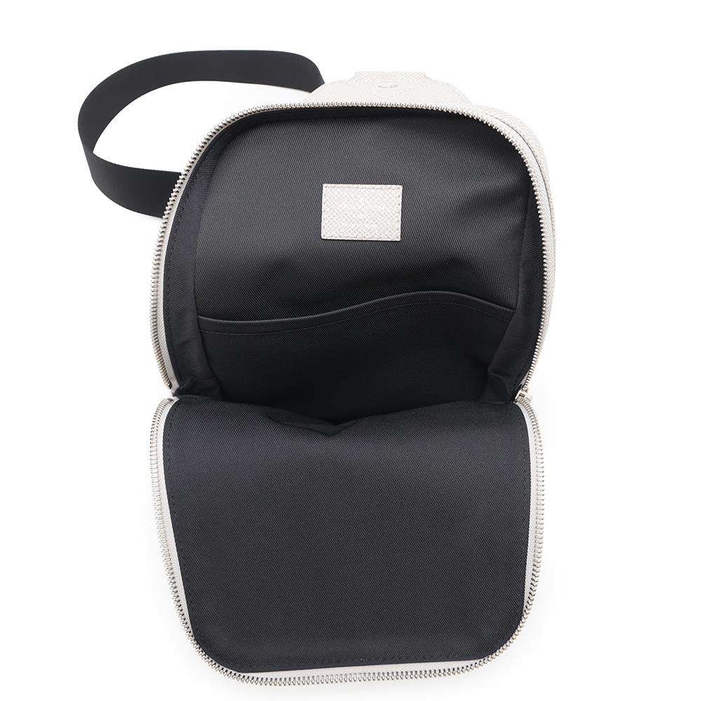 LOUIS VUITTON Avenue Sling Bag BeigeM30803 Taiga Leather