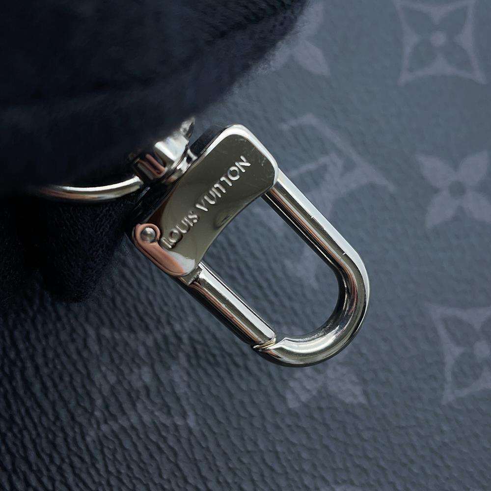 LOUIS VUITTON outdoor sling bag NoirM30741 Monogram Eclipse Taigarama