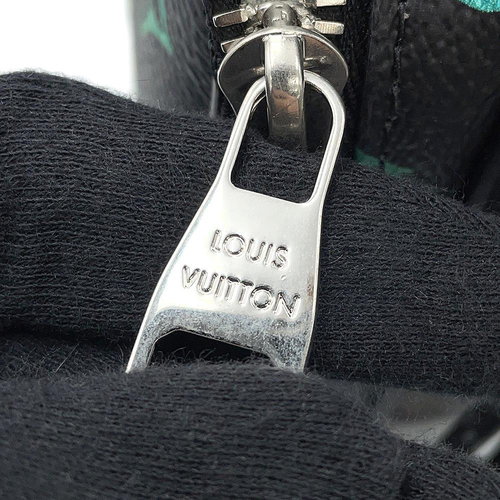 LOUIS VUITTON Amazon NM GradationBlackM13898 Monogram・Iridescent