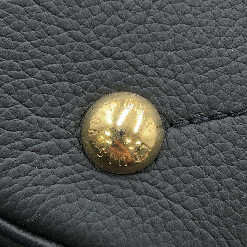 LOUIS VUITTON Blossom NoirM23393 Monogram Mahina Size PM