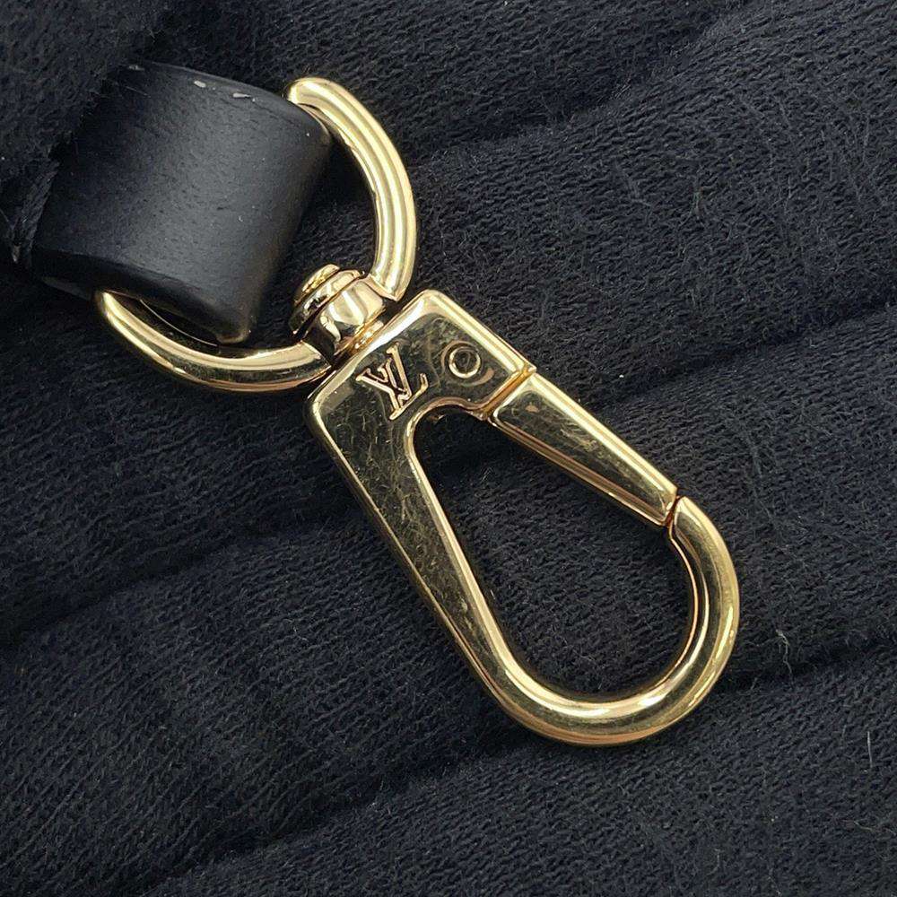 LOUIS VUITTON Blossom NoirM23393 Monogram Mahina Size PM