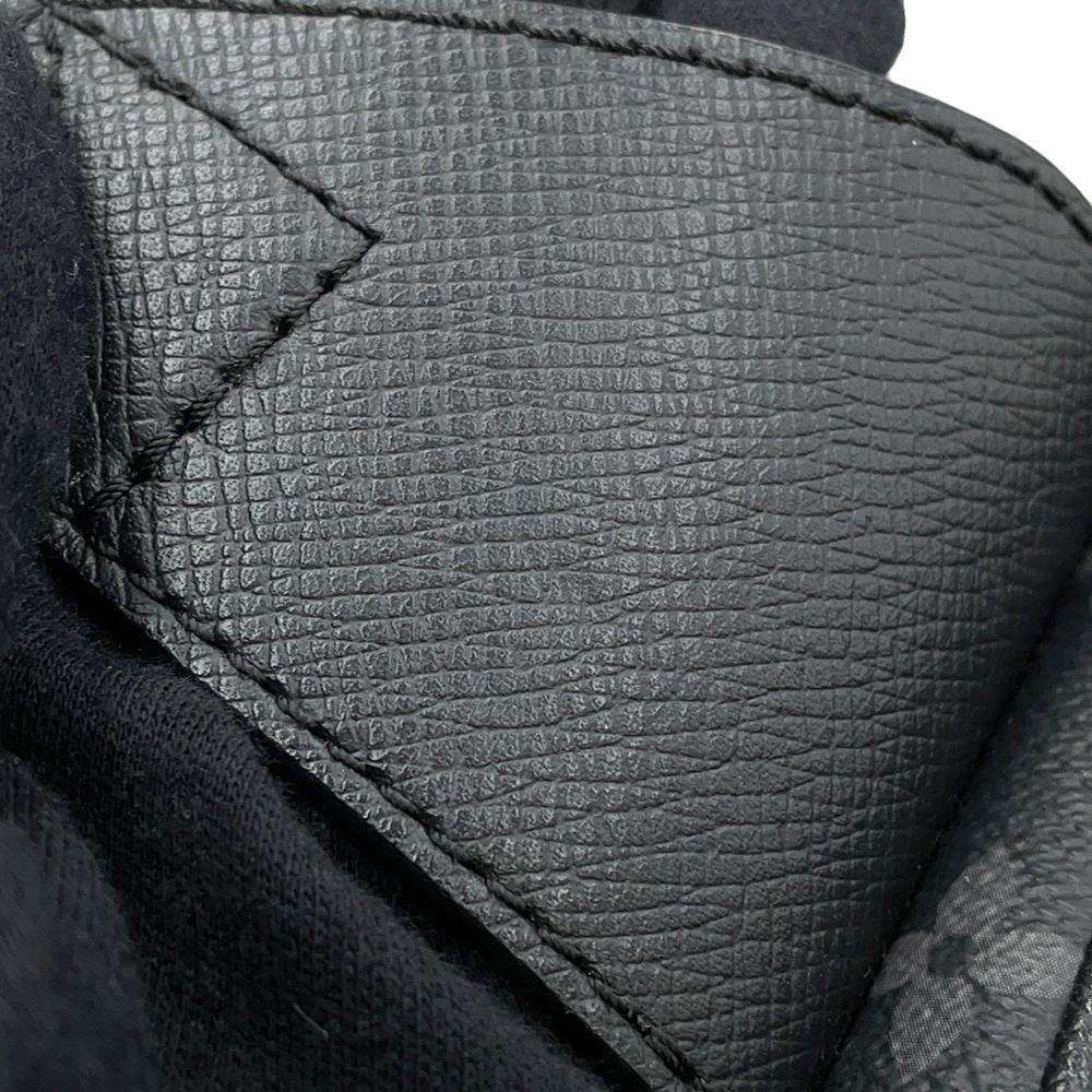 LOUIS VUITTON Bumbag / Outdoor NoirM30245 Taiga Leather Monogram Eclipse Size PM