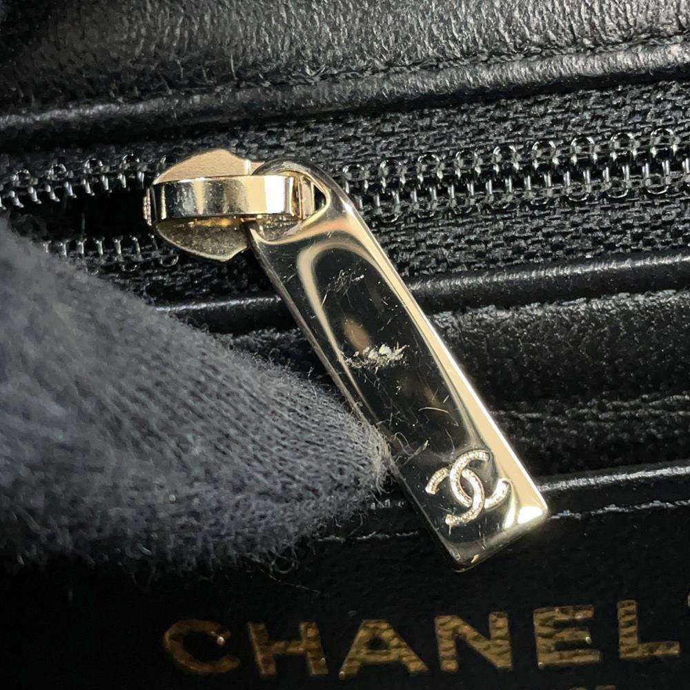 CHANEL Matelasse Mini Classic Handbag BlackA69900 Lambskin Size 20
