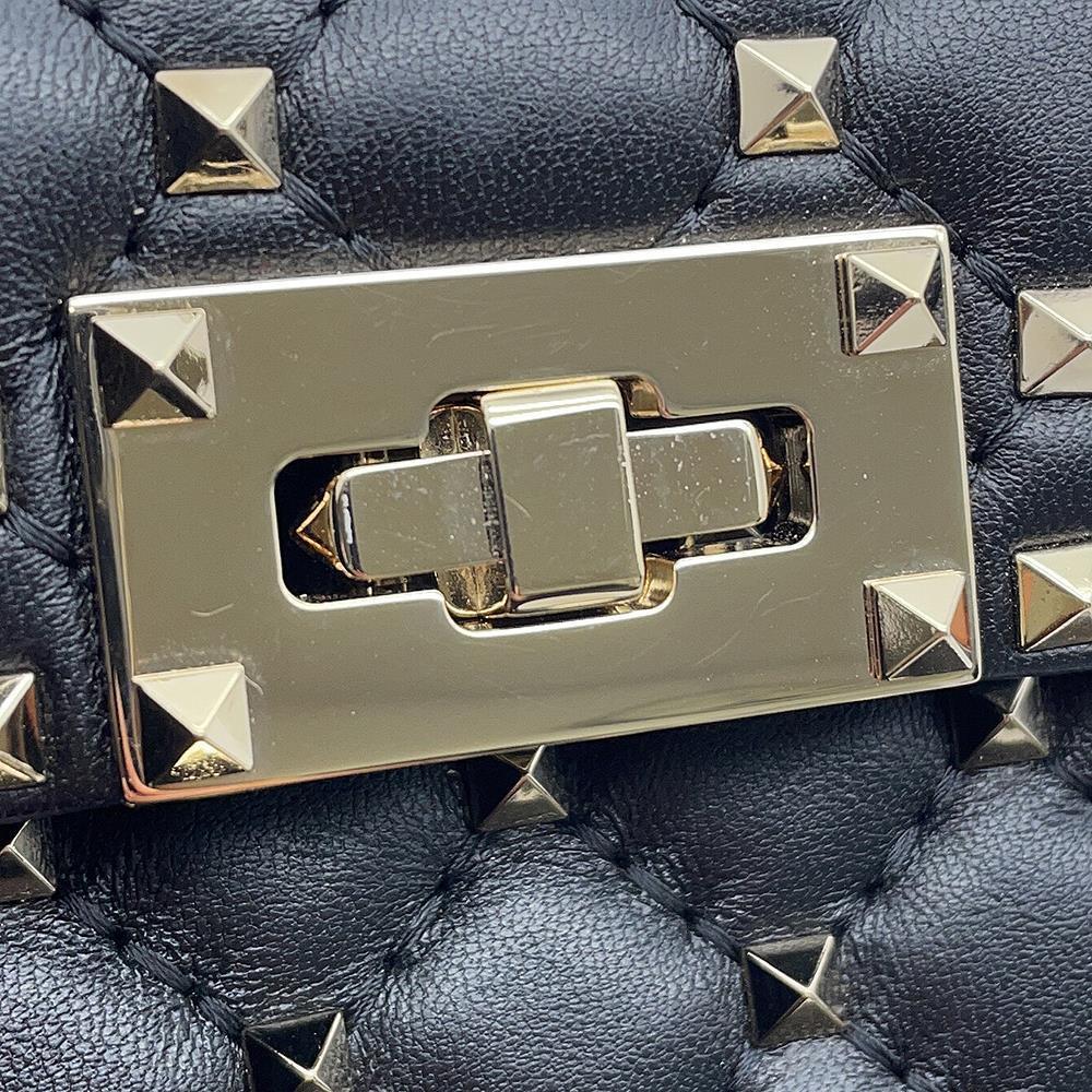Valentino Garavani Rock Studded ChainShoulder Phone Case Black Leather