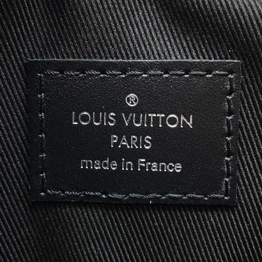 LOUIS VUITTON Trio Messenger NoirN50017 Damier Graphite 3D
