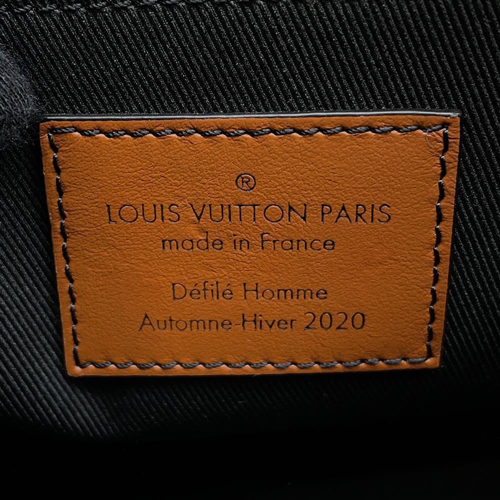 LOUIS VUITTON Volga on Strap NoirM69688 Monogram Eclipse