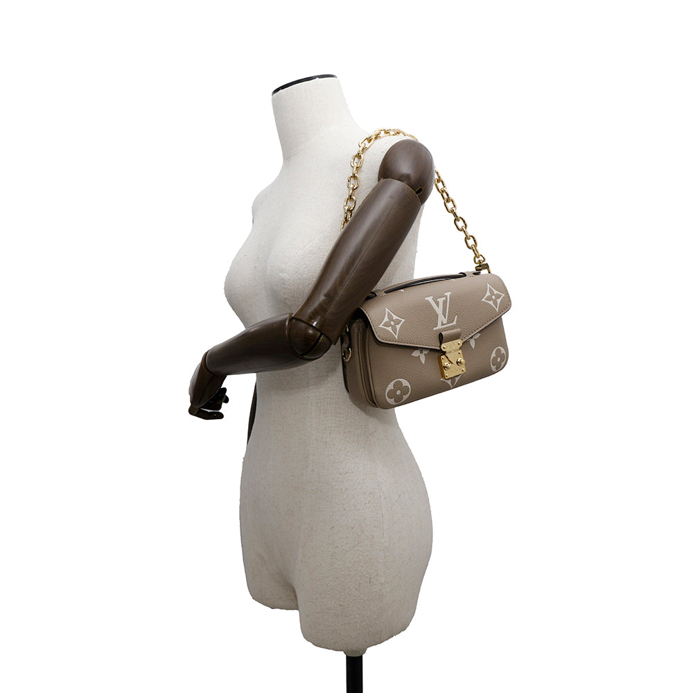 LOUIS VUITTON Pochette Metis EW Tourterelle ClaimsM23081 Monogram Empreinte Leather