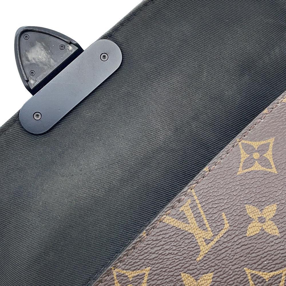 LOUIS VUITTON SPadlock Messenger NoirM45863 Monogram Macassar Canvas