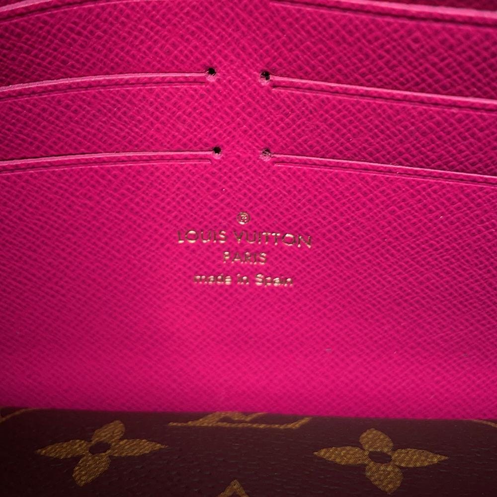 LOUIS VUITTON Pochette Weekend PinkM63857 Monogram