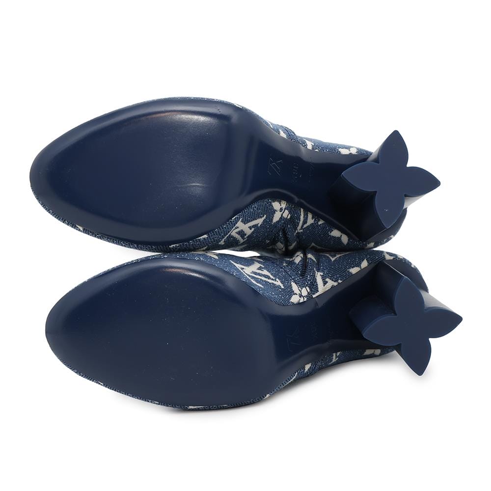 LOUIS VUITTON Silhouette Line EncreBoots Blue Monogram Denim Size 36H