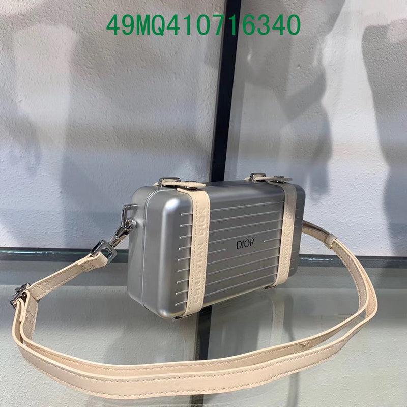 Christian Dior Luxury - The Tote   690