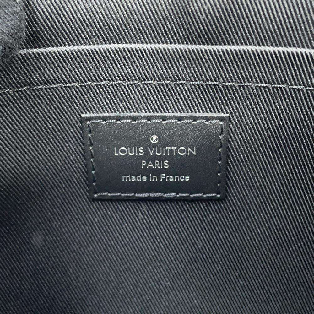 LOUIS VUITTON Pochette・Discovery NoirM62291 Monogram Eclipse