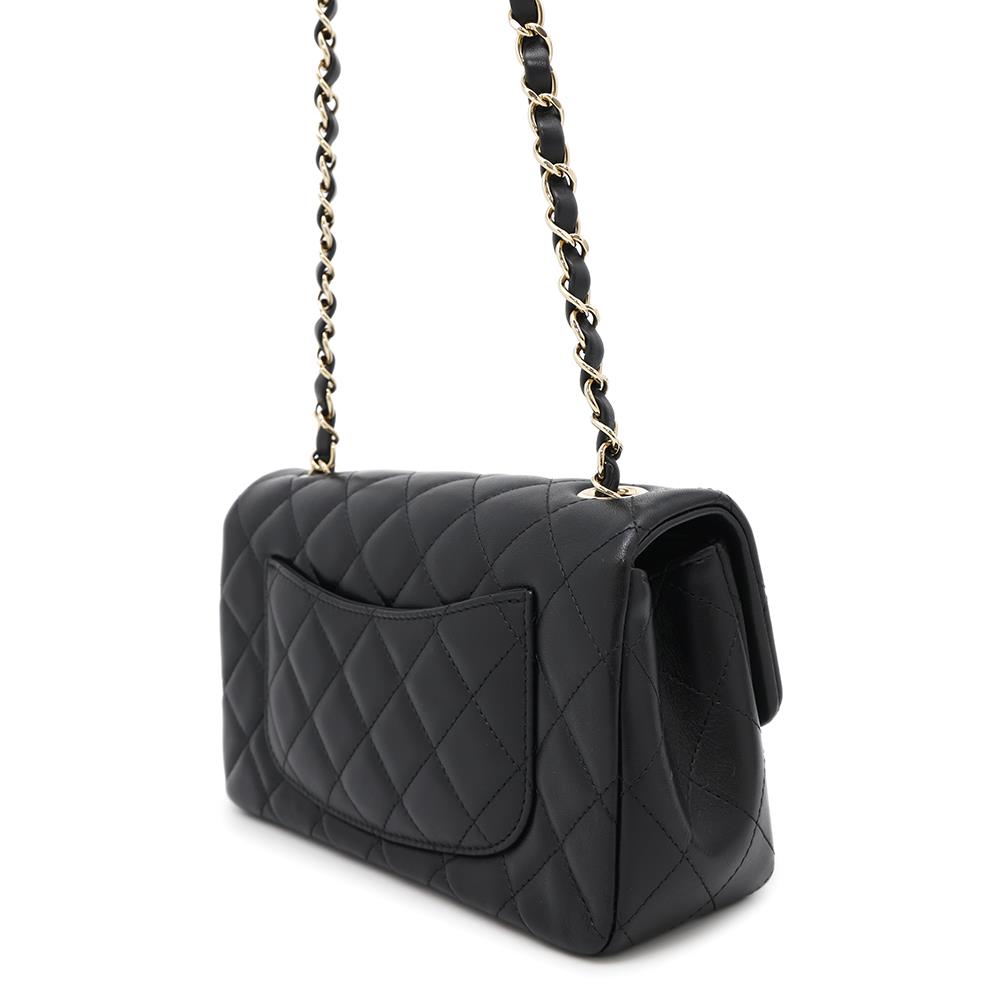 CHANEL Matelasse Single Flap ChainShoulder BlackA69900 Lambskin Size 20