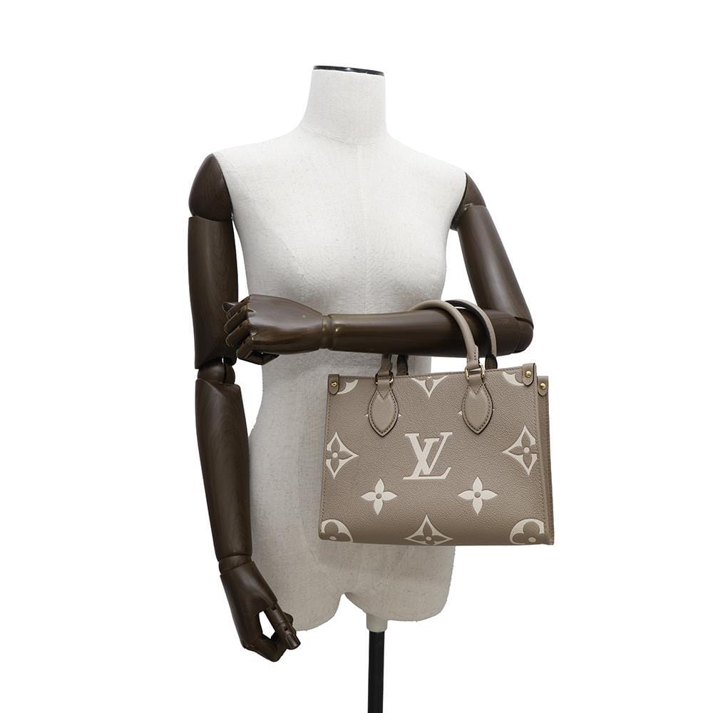 LOUIS VUITTON Onthego Tourterelle claimM45779 Bicolor Monogram Empreinte Leather Monogram Giant Size PM