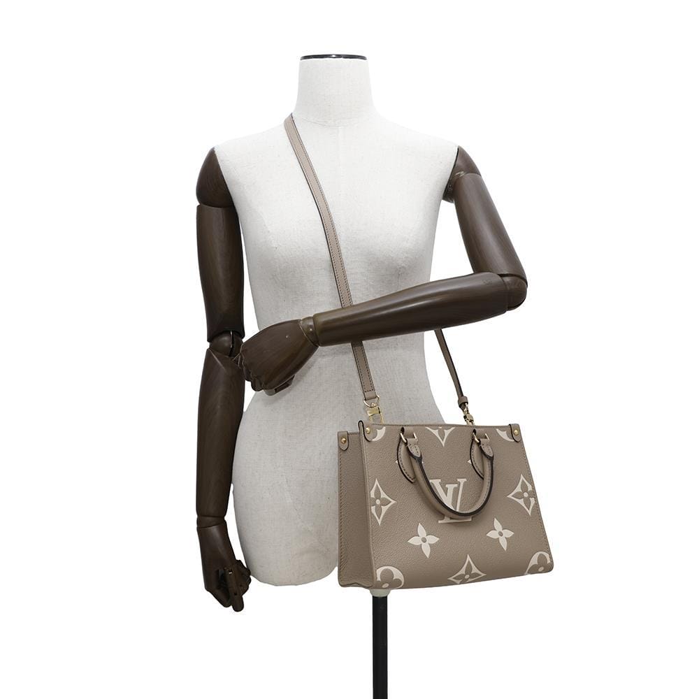 LOUIS VUITTON Onthego Tourterelle claimM45779 Bicolor Monogram Empreinte Leather Monogram Giant Size PM