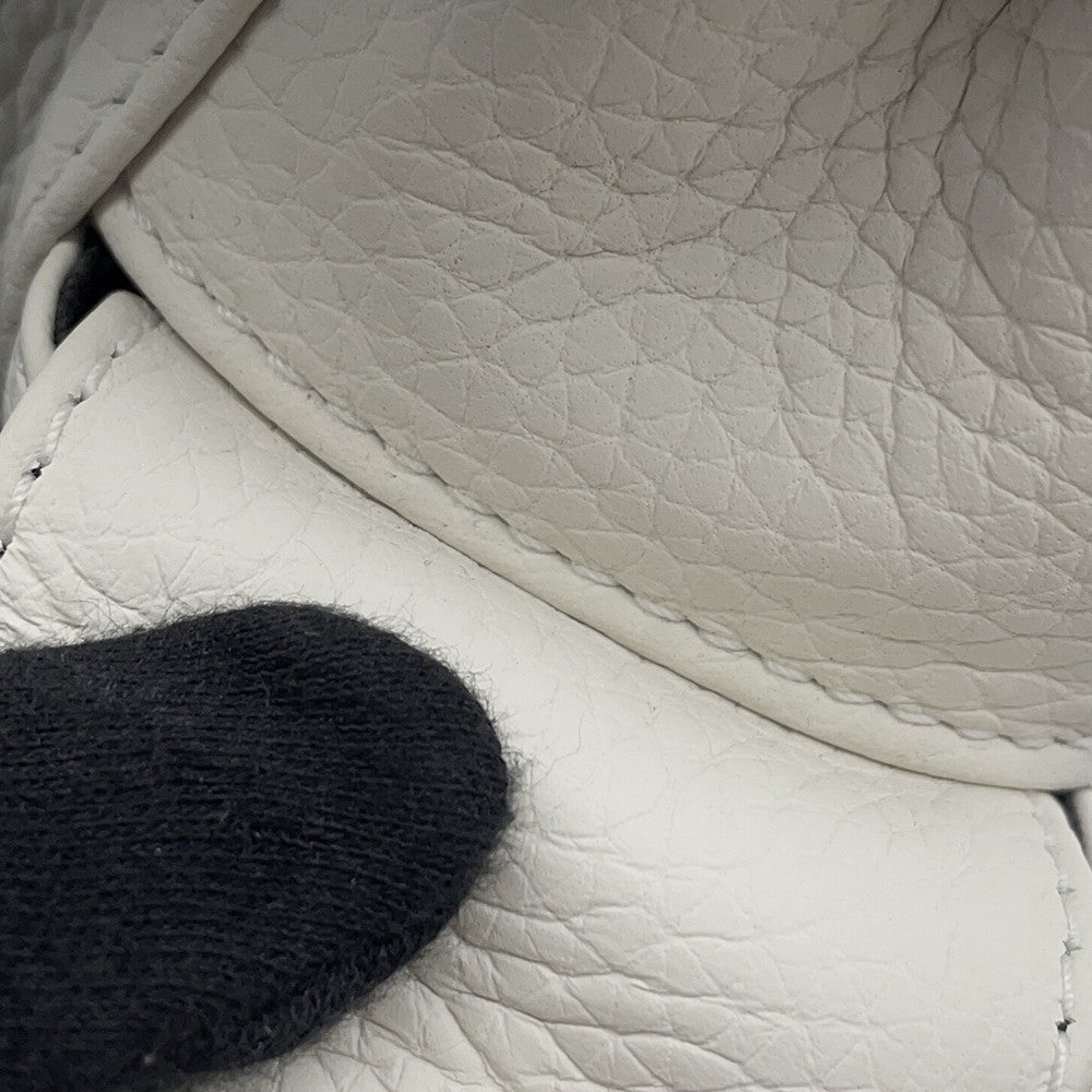 LOUIS VUITTON Christopher WhiteM58493 Taurillon Leather Size XS