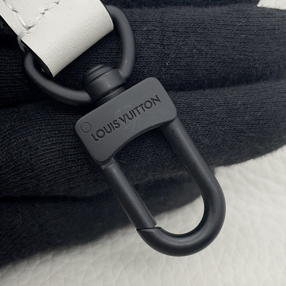 LOUIS VUITTON Christopher WhiteM58493 Taurillon Leather Size XS