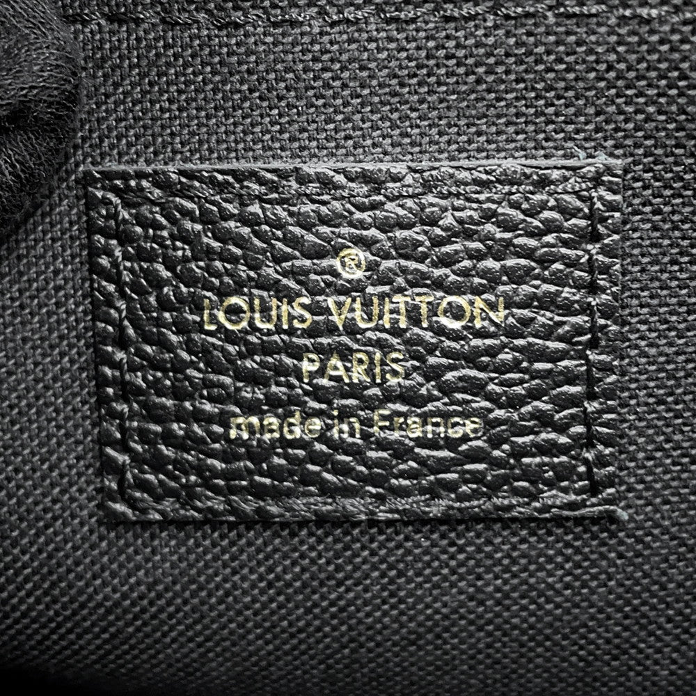 LOUIS VUITTON Daily Pouch NoirM62937 Monogram Empreinte Leather