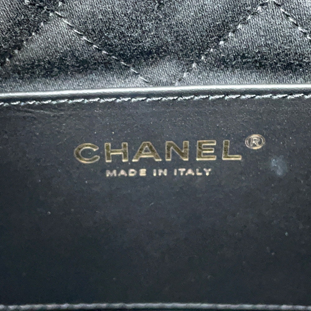 CHANEL CHANEL22 ChainHandbag BlackAS3980 Shiny Calf Leather Size Mini