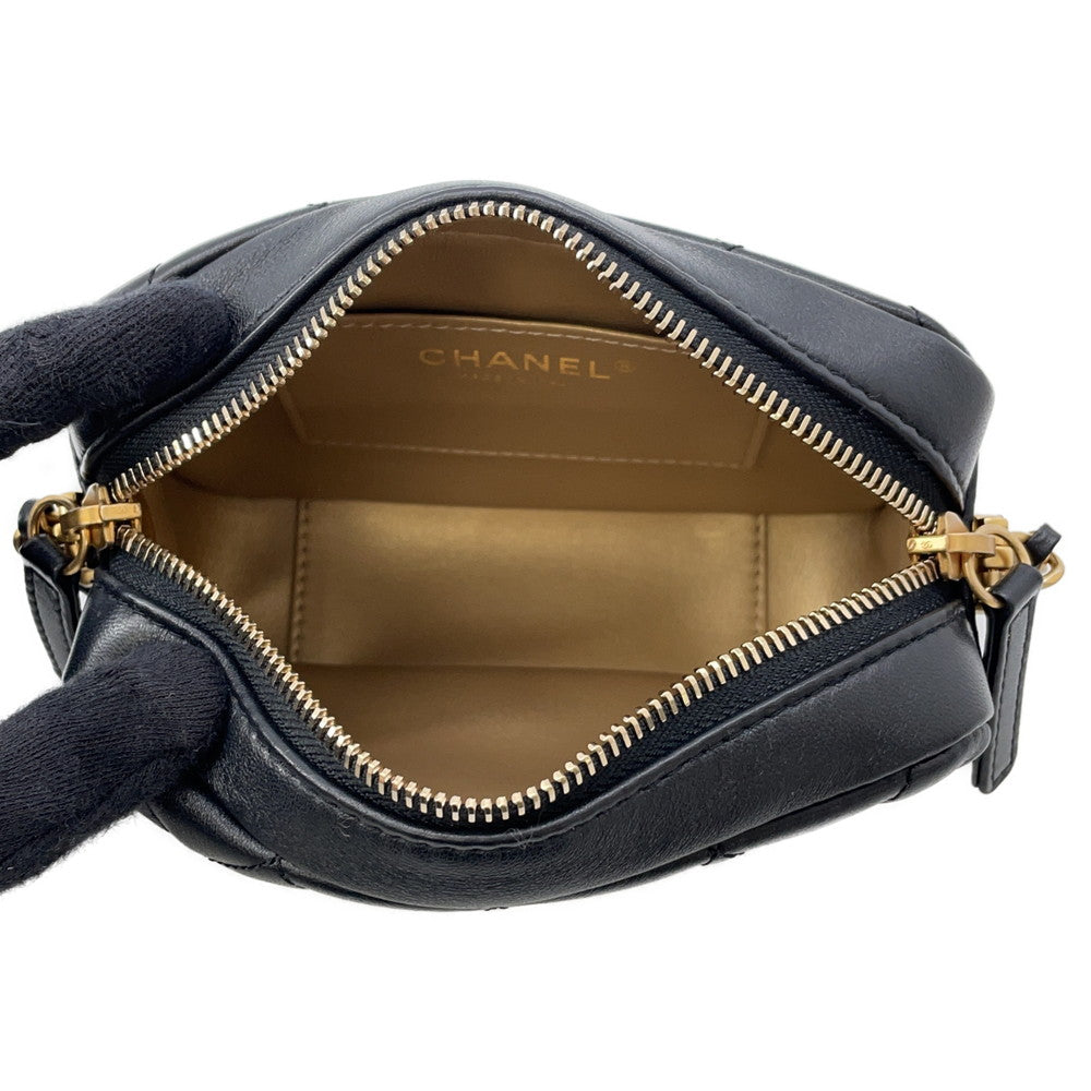 CHANEL Matelasse ChainShoulder camera bag Black Lambskin