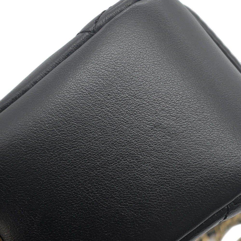 CHANEL Matelasse ChainShoulder camera bag Black Lambskin