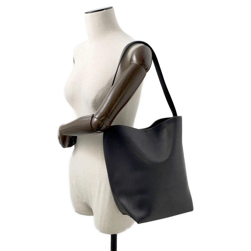 The Row N/S Park Tote BlackW1313 L72 Leather Size Medium