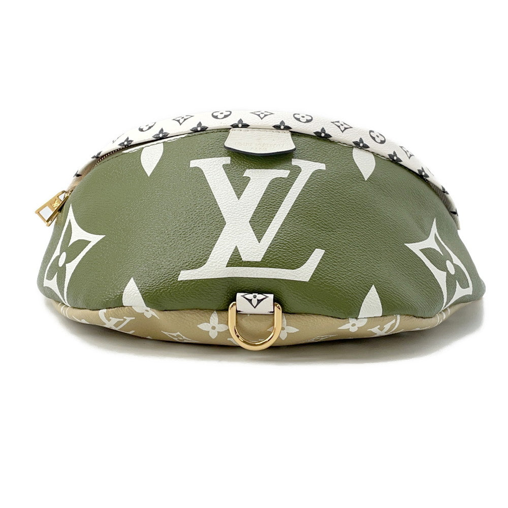 LOUIS VUITTON Bumbag Khaki/White/BeigeM44611 Monogram Monogram Giant