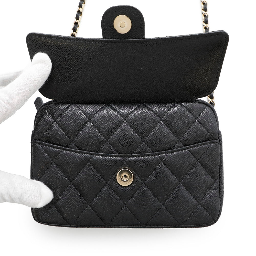 CHANEL Matelasse Classic ChainClutch BlackAP4425 Caviar Leather