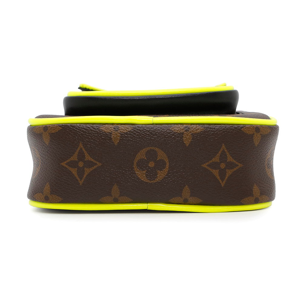 LOUIS VUITTON Christopher wearable wallet Noir/Neon YellowM80793 Monogram Macassar Canvas