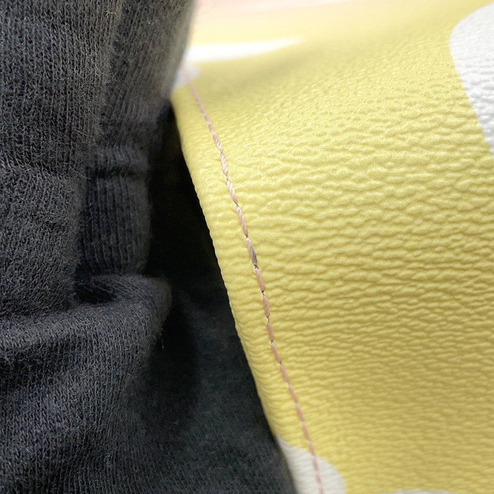 LOUIS VUITTON Onthego Rose claireM57641 Monogram / Giant Size GM