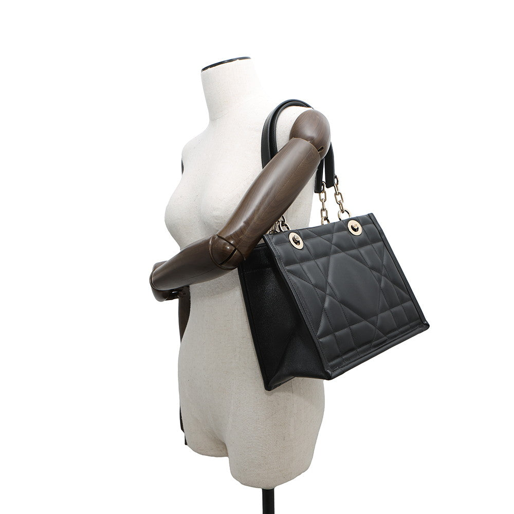Dior ArchiCannage Essential Tote BlackM8720OZVJ Leather Size Small