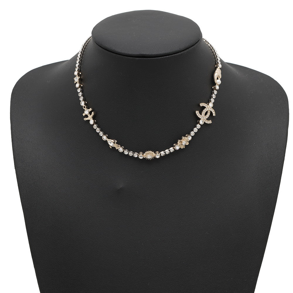 CHANEL CC Logo NecklaceABE912 Gold Plated Rhinestone Faux Pearl