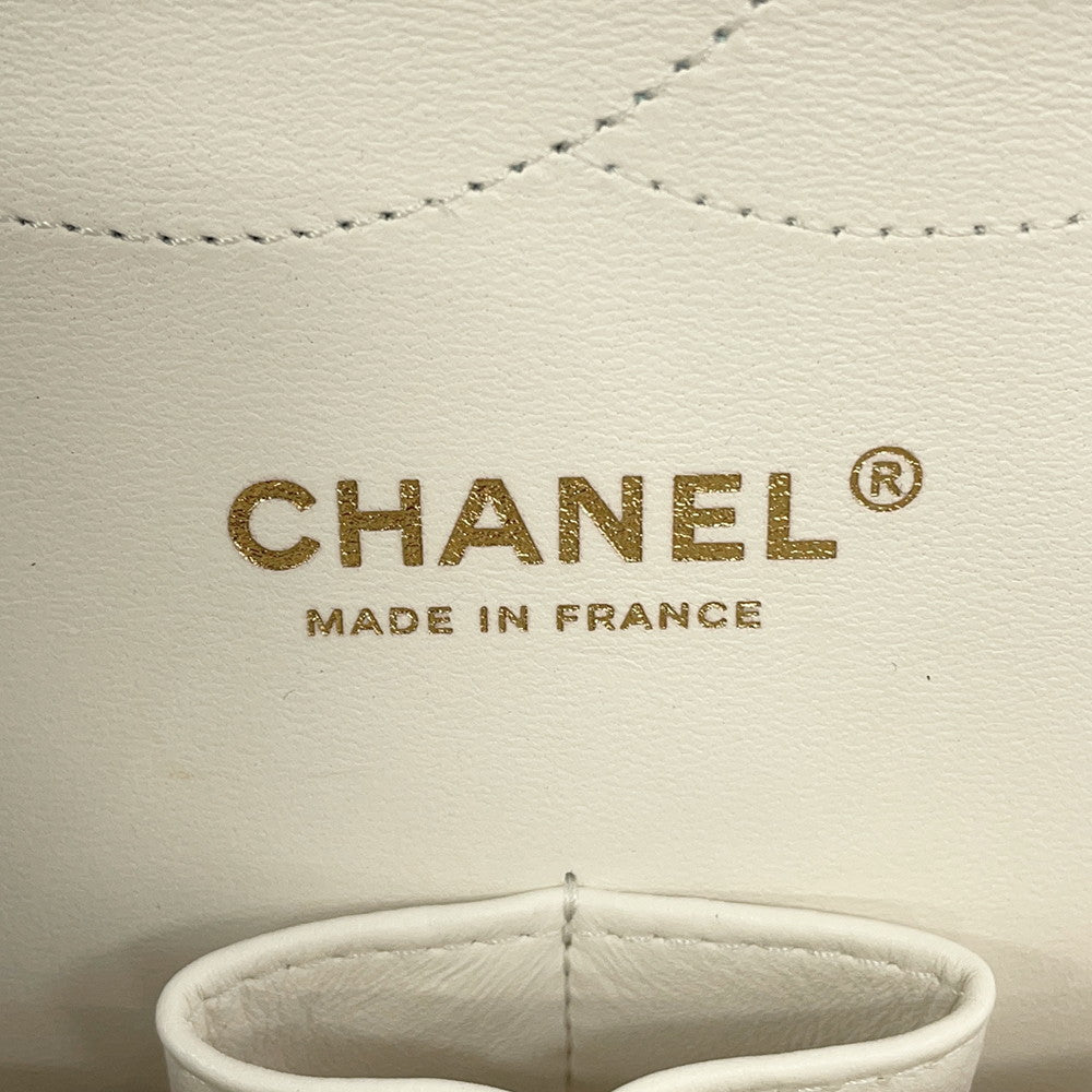 CHANEL Jumbo Matelasse W Flap ChainShoulder Bag WhiteA58600 Caviar Leather Size 30
