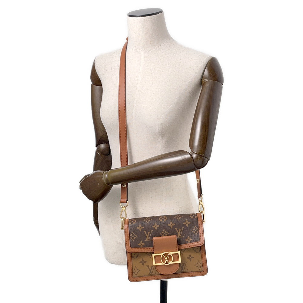 LOUIS VUITTON Dauphine NoirM45959 Monogram Monogram Reverse Canvas Size MINI