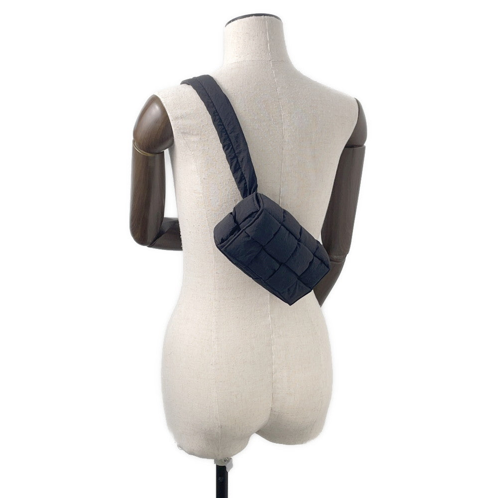 Bottega Veneta Padded Tech Cassette Belt Bag Black679763 Nylon Size Medium