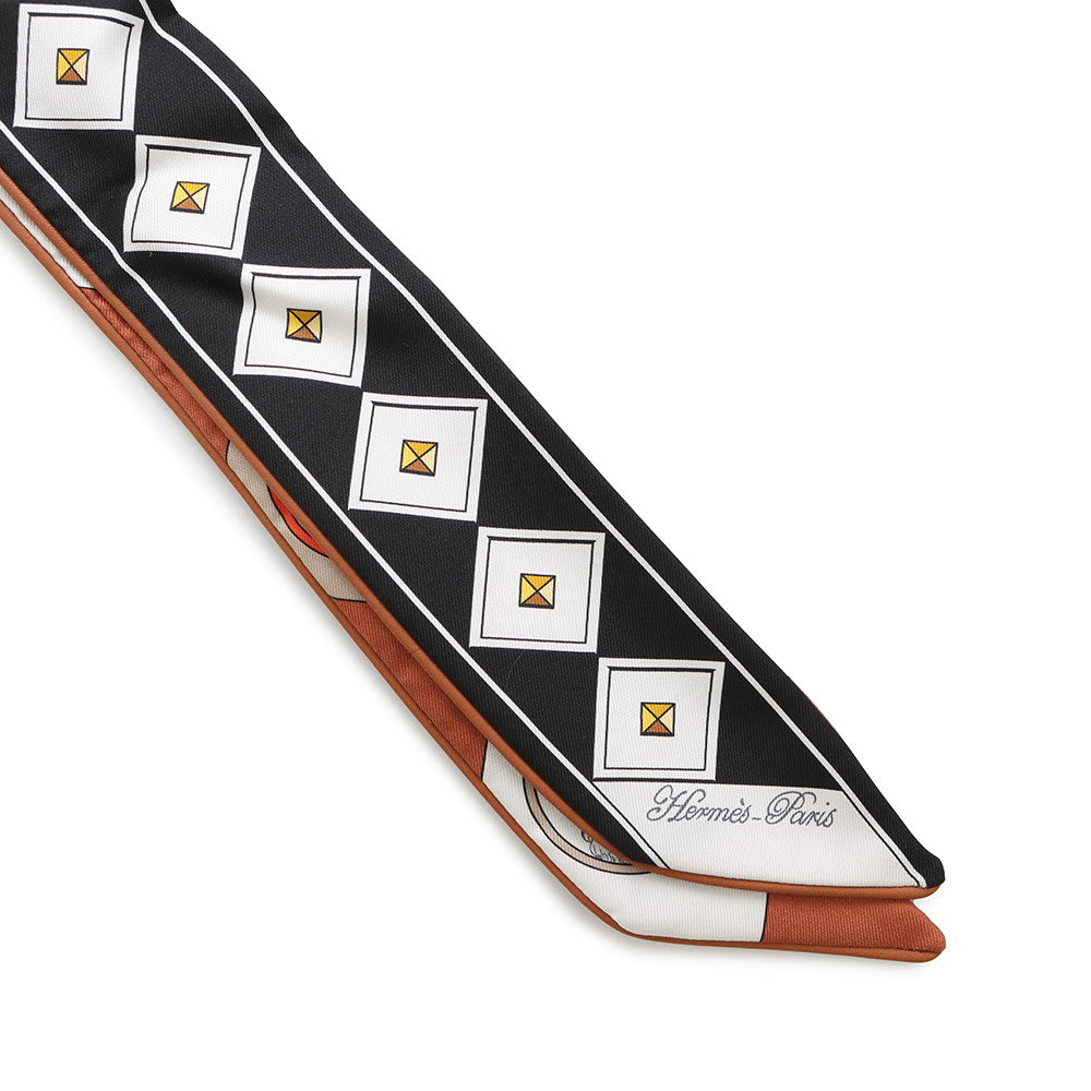 HERMES Twilly "Collier & Chien" 25 Spring/Summer Collection Black/White/Caramel Silk Leather