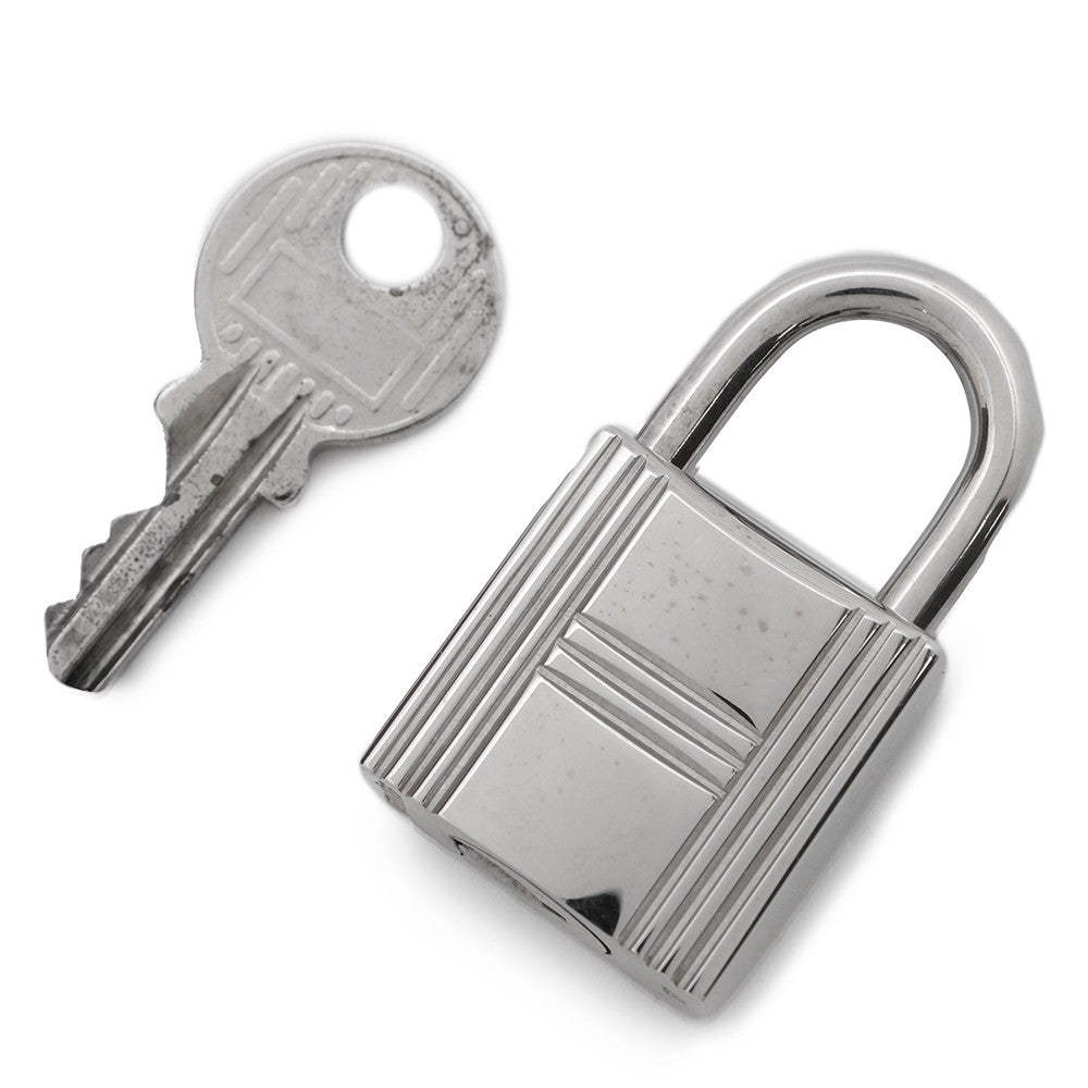 HERMES Picotin Lock Ruby Taurillon Clemence Size PM