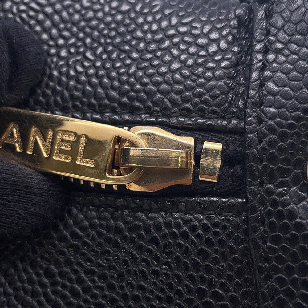CHANEL Matelasse CC Logo One Shoulder Bag BlackA20993 Caviar Leather