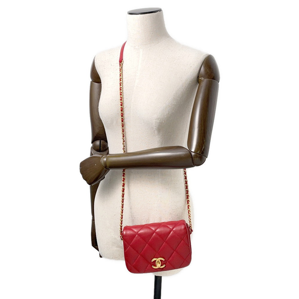 CHANEL Matelasse ChainShoulder Bag Red Lambskin