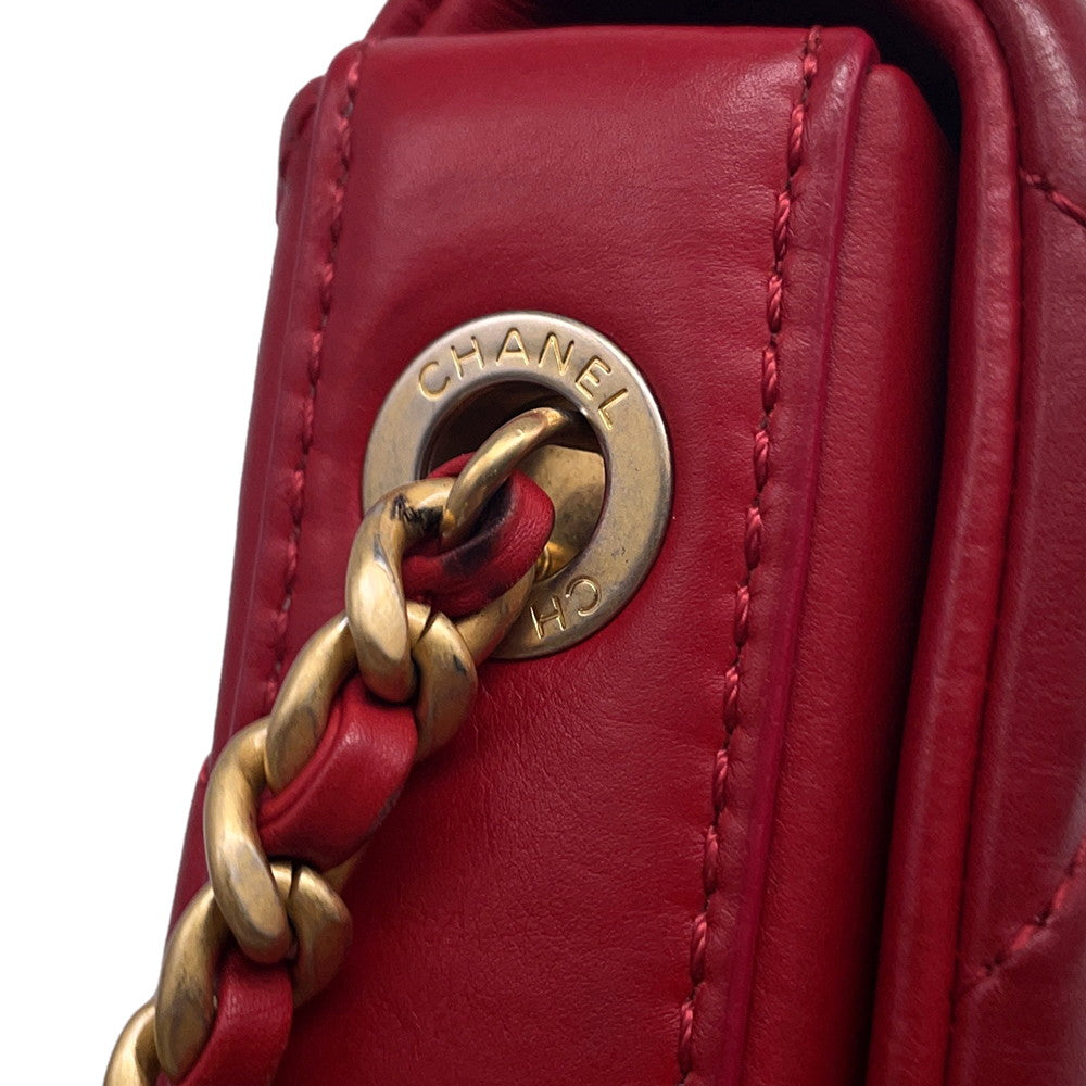 CHANEL Matelasse ChainShoulder Bag Red Lambskin