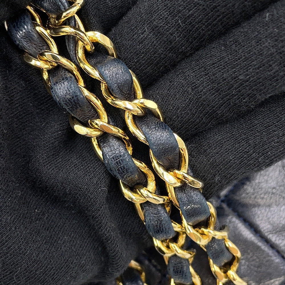 CHANEL Diana ChainShoulder Bag Navy Lambskin
