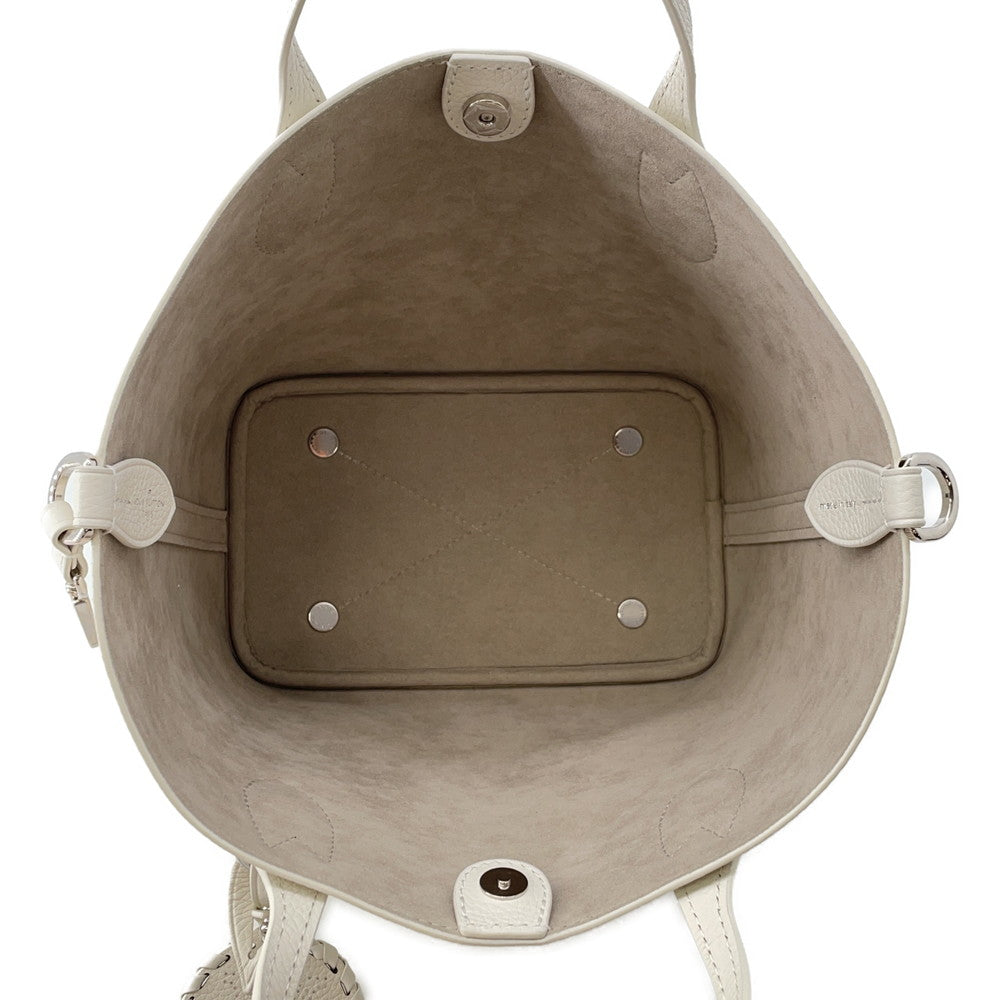 LOUIS VUITTON Blossom WhiteM11842 Monogram Mahina Size PM