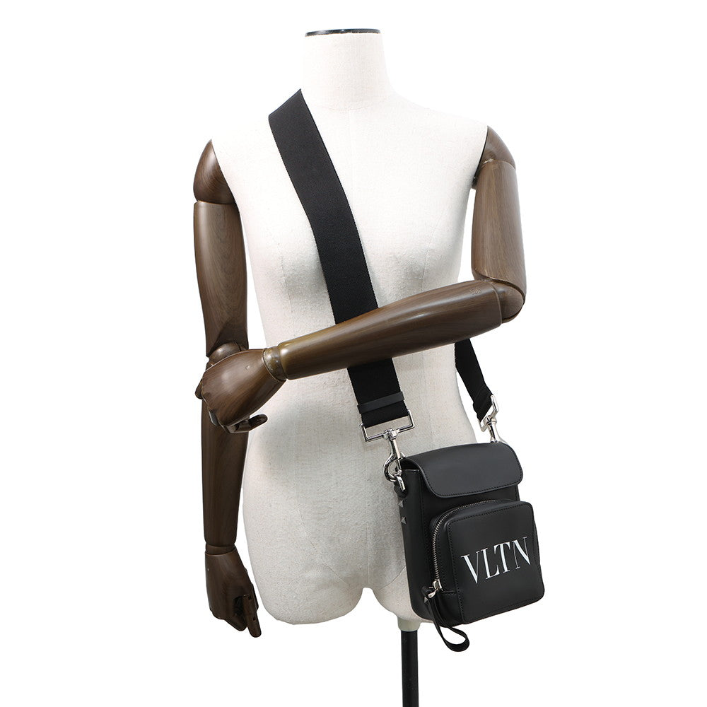 Valentino Garavani Cross Body Bag BlackWY2B0A86 Leather