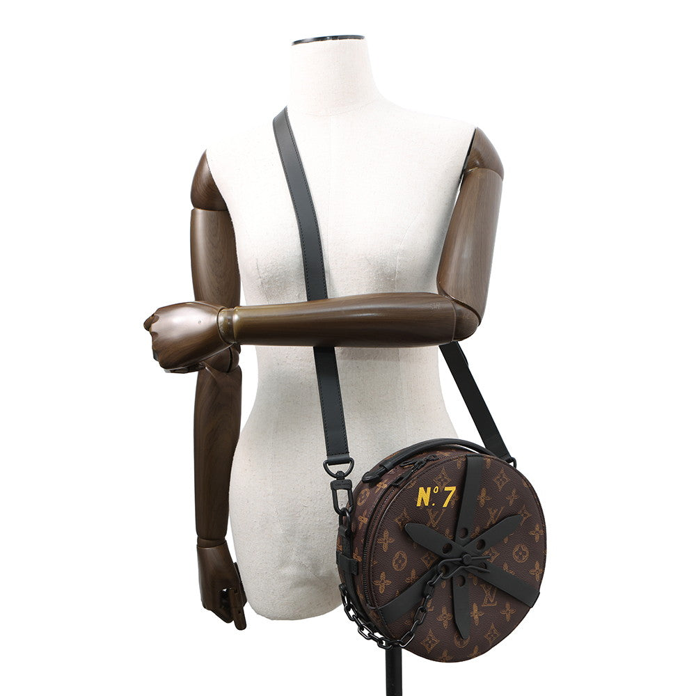 LOUIS VUITTON wheel box NoirM59706 Monogram