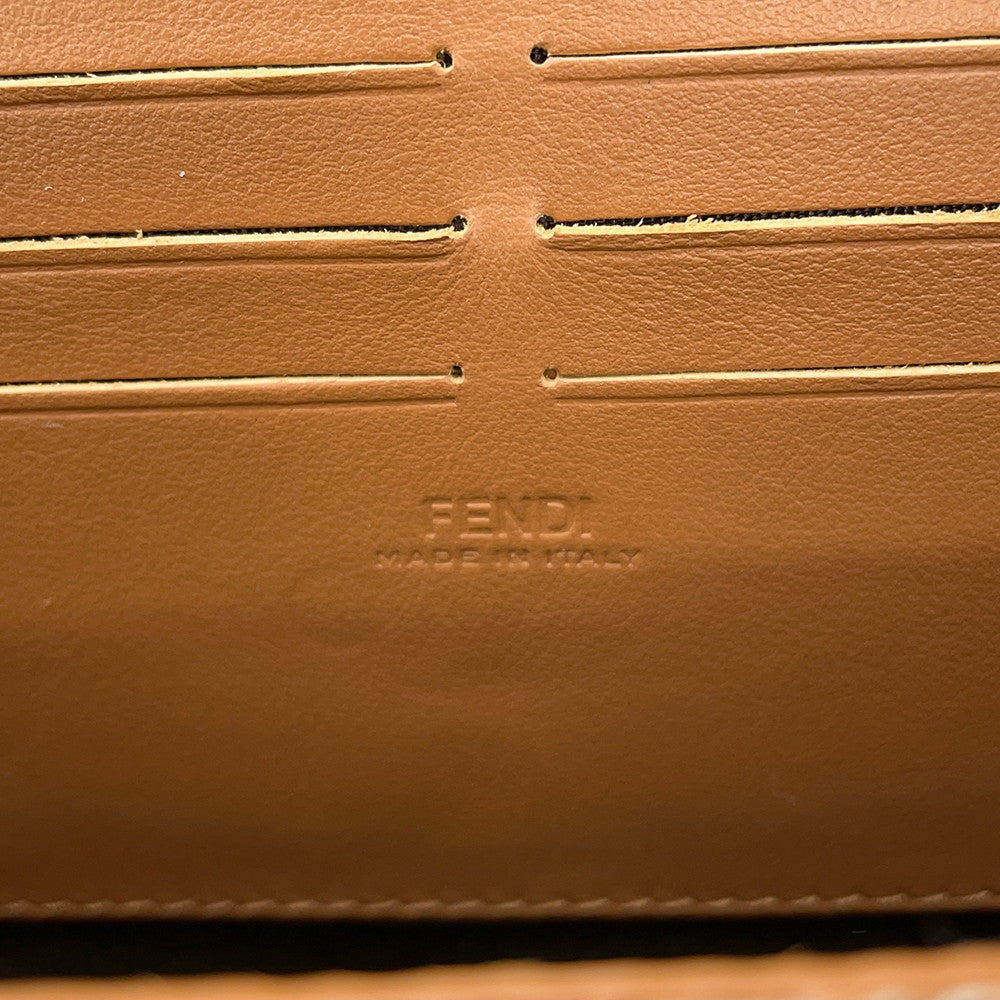 FENDI Soft Trunk Baguette White/Brown7VA565 Sheepskin