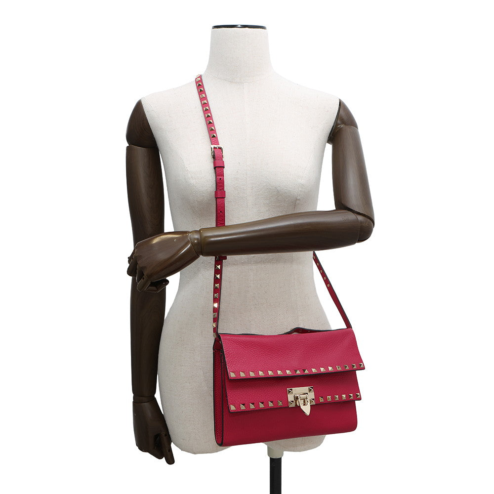 Valentino Garavani RockStudded Shoulder Bag Pink Leather