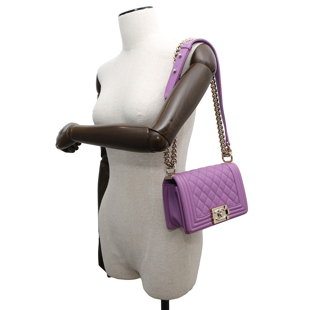 CHANEL Matelasse Boy Chanel Shoulder Bag PurpleA67085 Caviar Leather Size Small