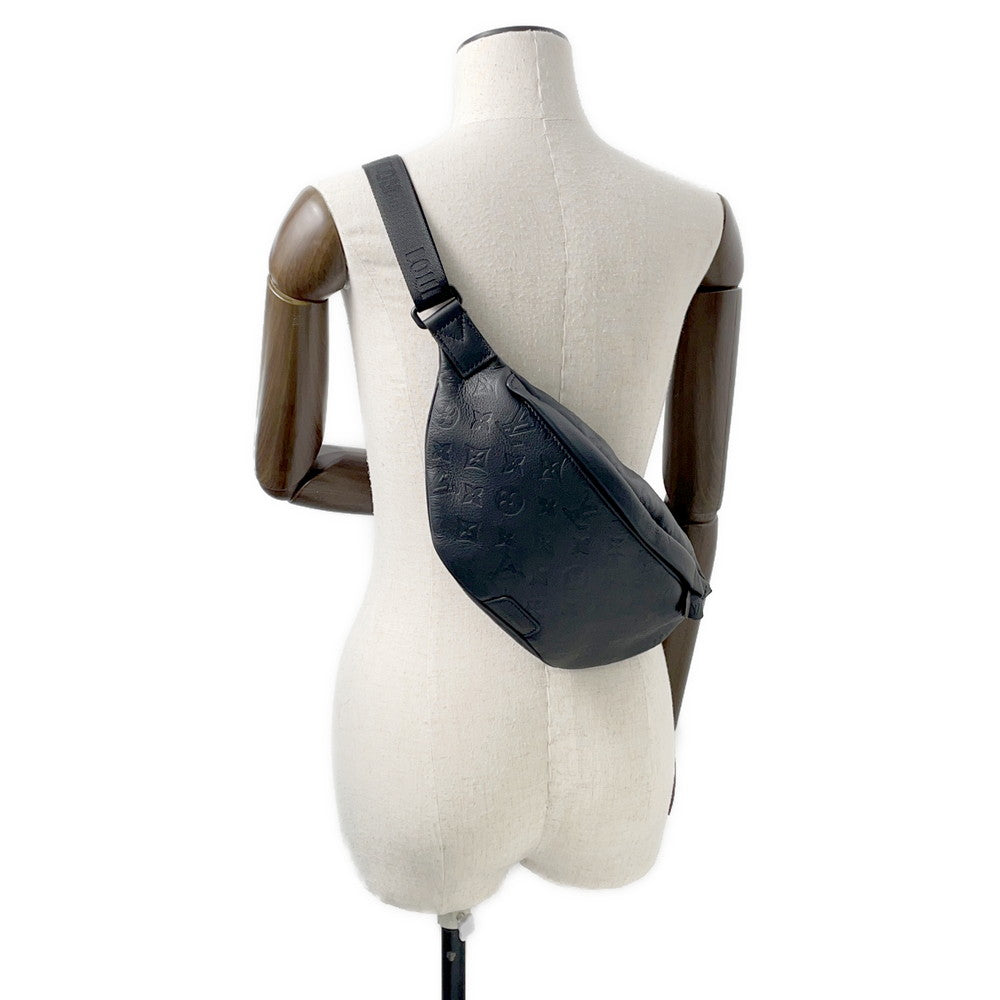 LOUIS VUITTON Discovery・Bumbag NoirM46036 Monogram Shadow Size PM